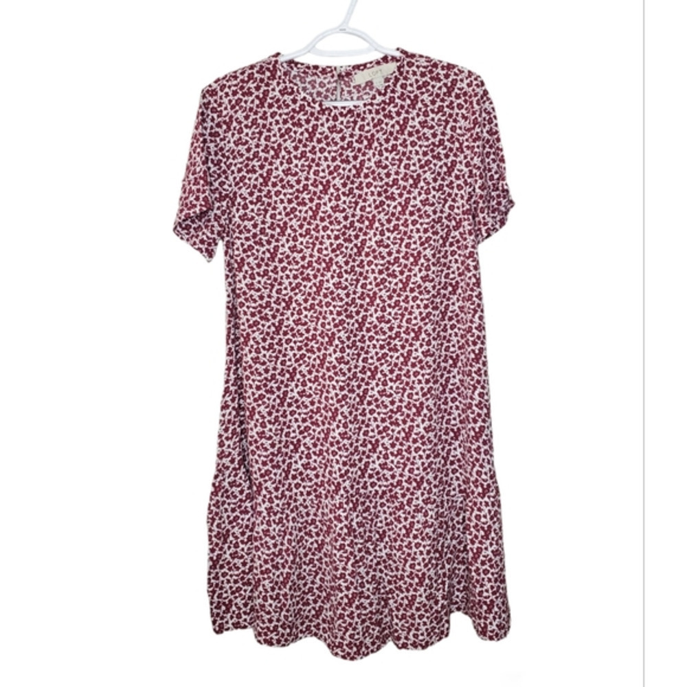 Ann‎ Taylor Loft Floral Flounce Shift Dress